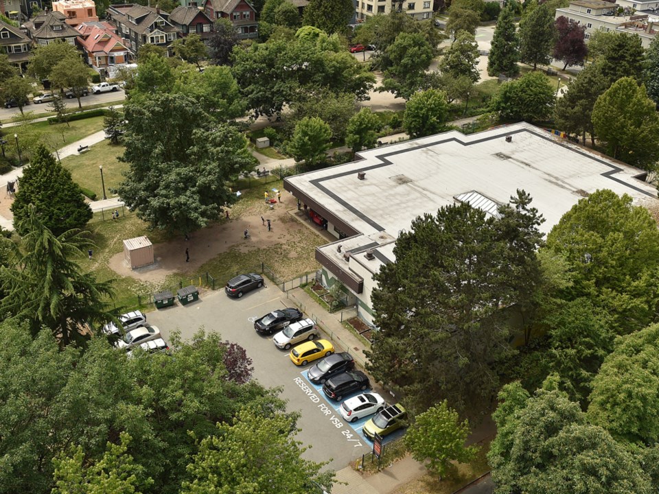 Lord Roberts annex parking lot