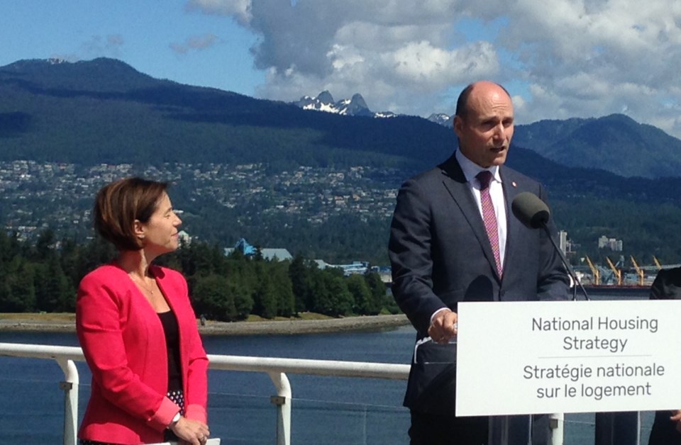 Jean-Yves Duclos and Selina Robinson at bilateral housing announcement