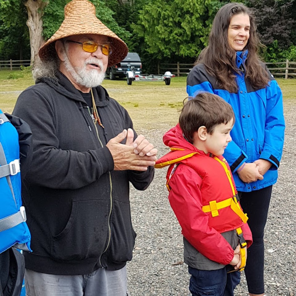 Learning canoe culture part of the Aboriginal Success Program_1