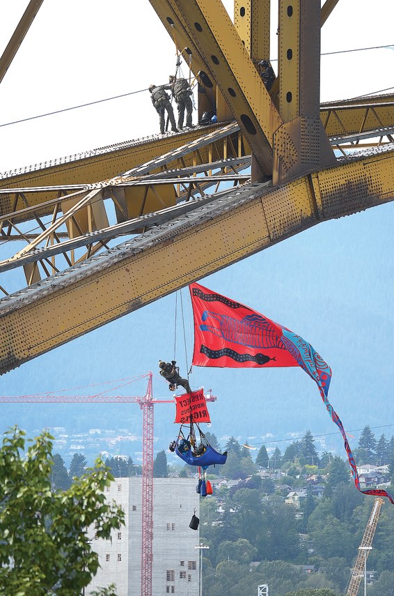 bridge danglers2