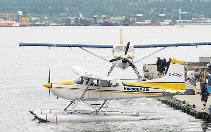 seaplane