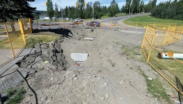 Sinkhole-resolution-still-a.jpg