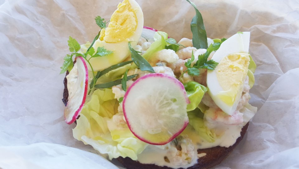 Pink shrimp toast