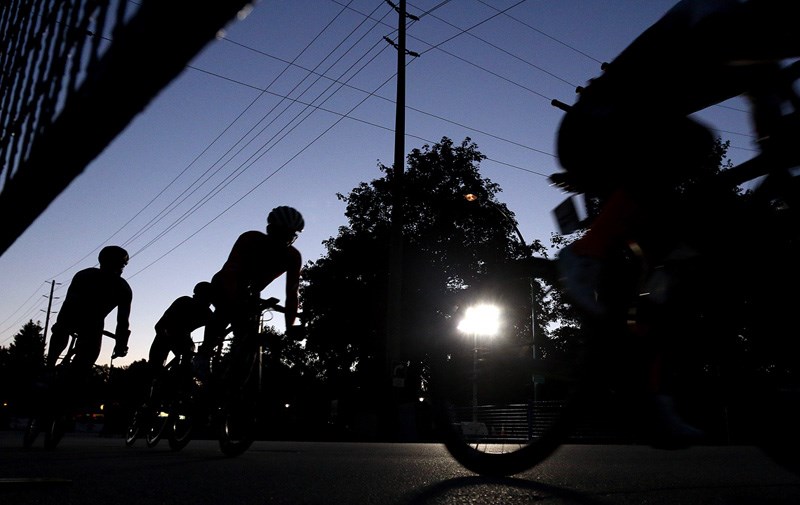 MARIO BARTEL/THE TRI-CITY NEWS
The early laps of the pro men's race at the PoCo Grand Prix are held in dwindling twilight.