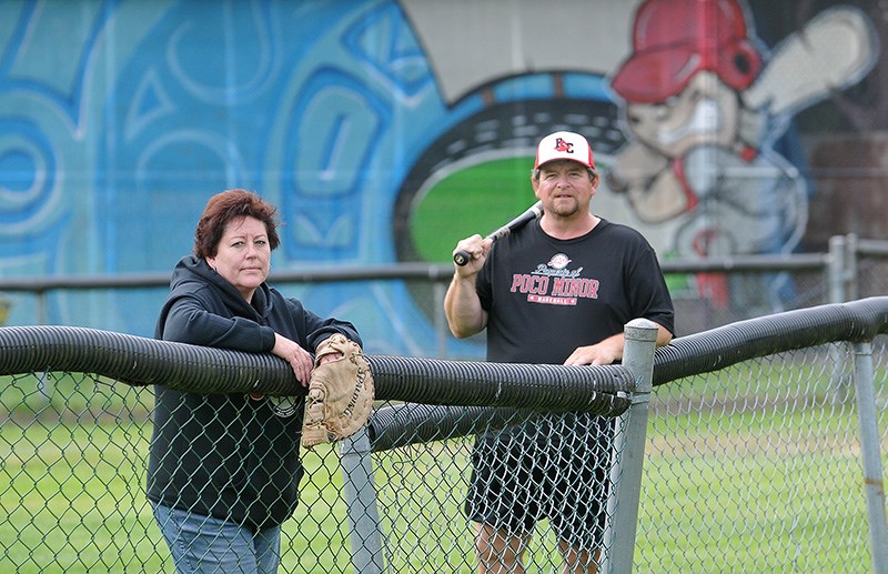 Thompson fields fence