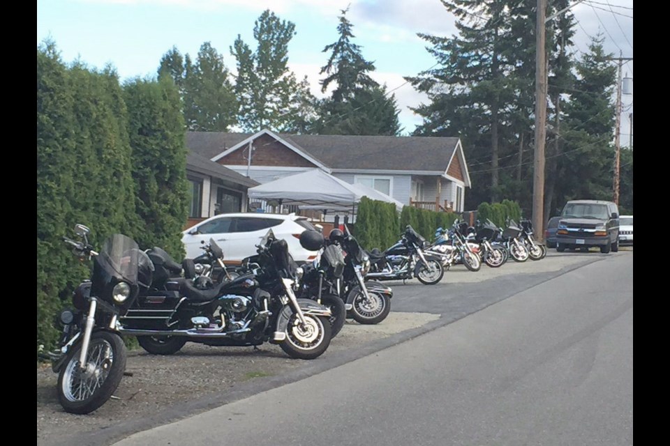 Hells Angels have shuttle buses transporting party-goers between Nanaimo party site and hotels. Prospects for the Hells Angels are driving the buses, Vancouver Sun reporter Kim Bolan reports. [July 20, 2018]