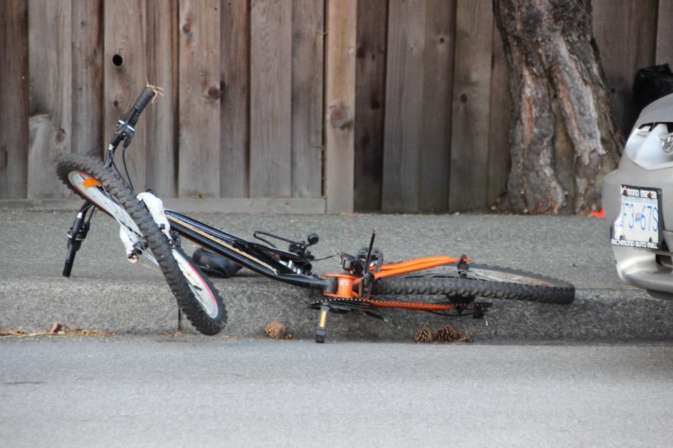 teen cyclist crash