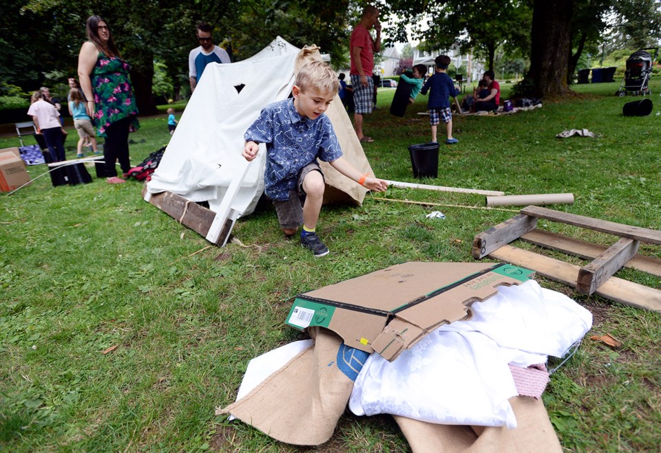 Spare Parts Adventure, pop-up playground