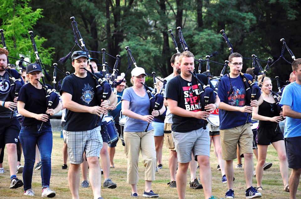 SFU pipe band