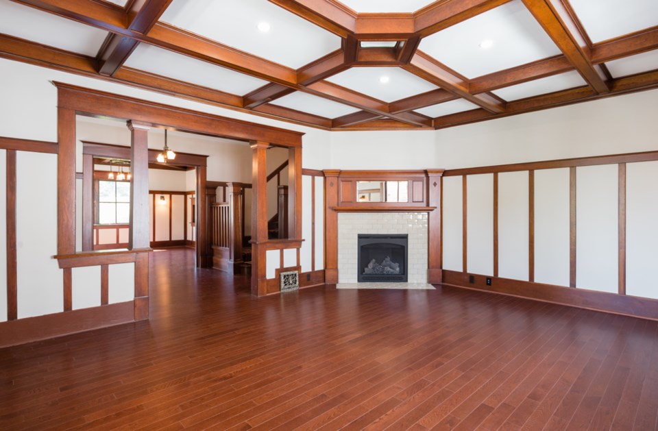 With its beamed ceiling, wainscoting and decorative glass, Vinson House seems more like a house out