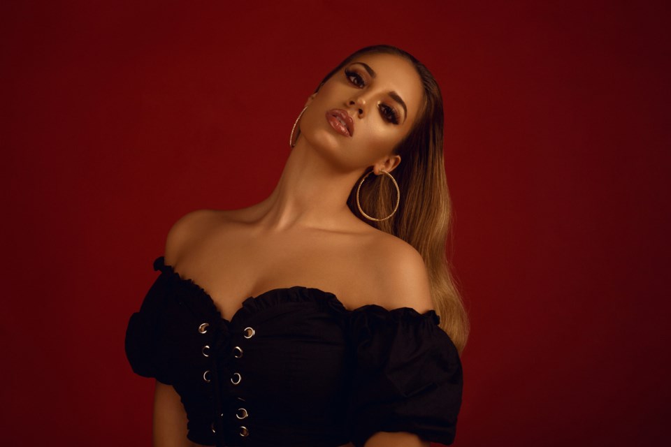 Alina Baraz