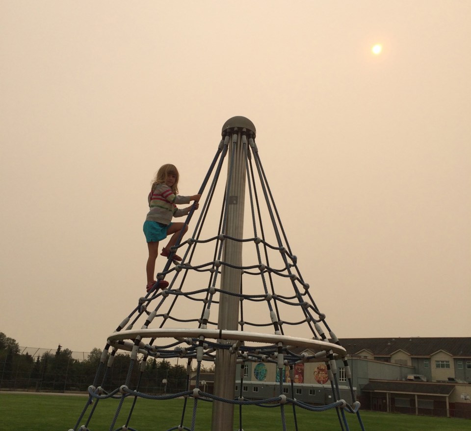 New Westminster, sky, haze