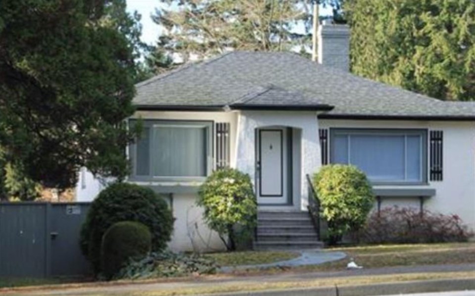 Oak street bungalow