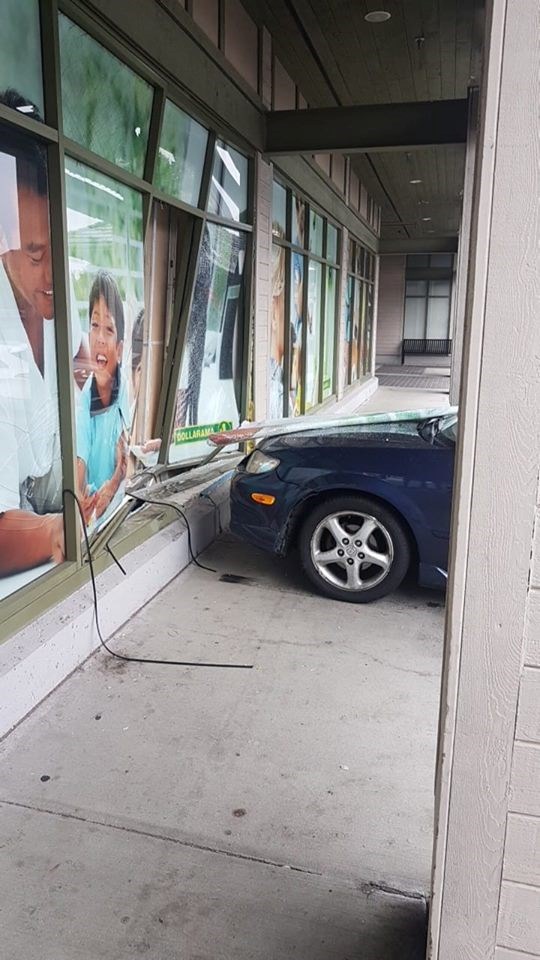 Daniel Gerlach car crash Dollarama