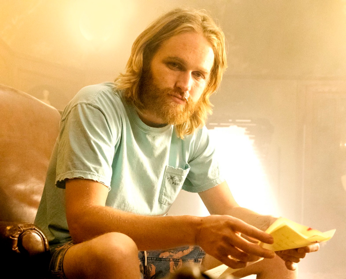 Small Screen: How Wyatt Russell went from hockey to acting - Victoria Times  Colonist