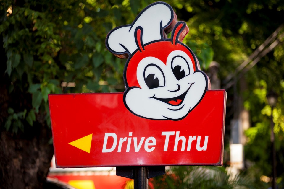 Many Seafood City franchises include the popular restaurant chain Jollibee. Photo iStock