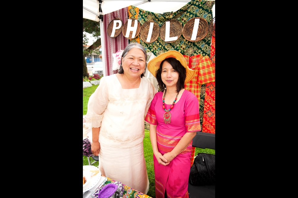 Loida Paragas and Doris Suarez of the Philippines at the Squamish multi-cultural festival.
