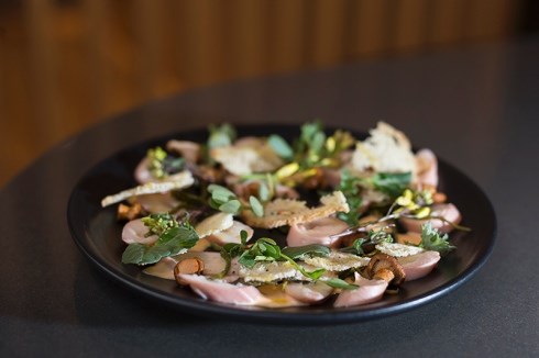 Forage dish