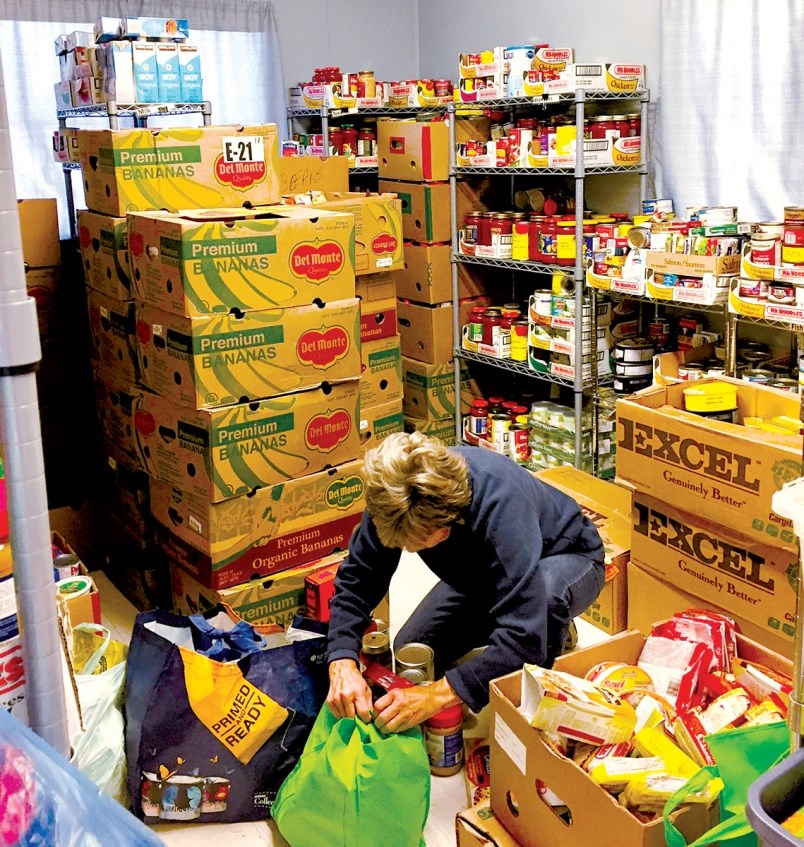 Annual Food Bank Drive A Success Coast Reporter