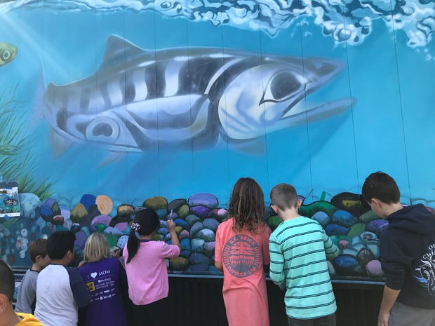 With the help of an artist from Mission, students, parents and staff have created a mural at South Park Elementary in Tsawwassen.