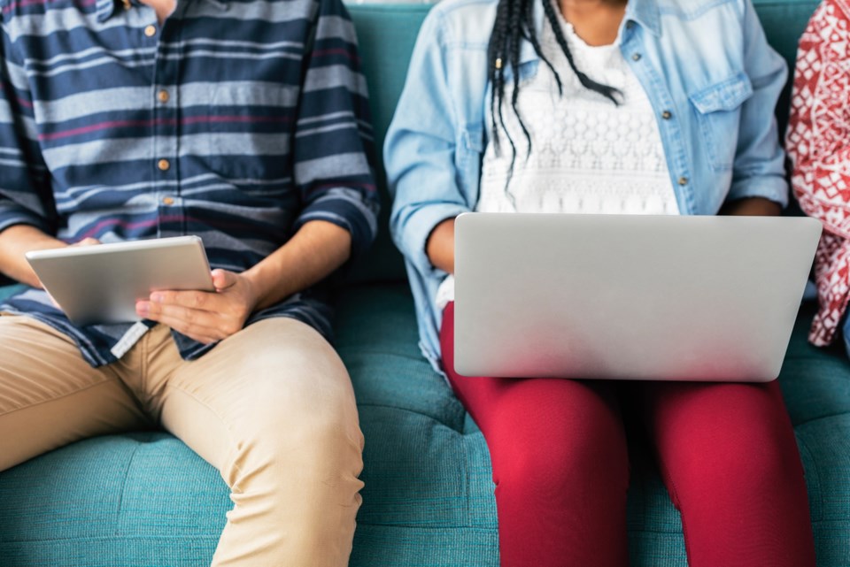 teens on computer, stock photo