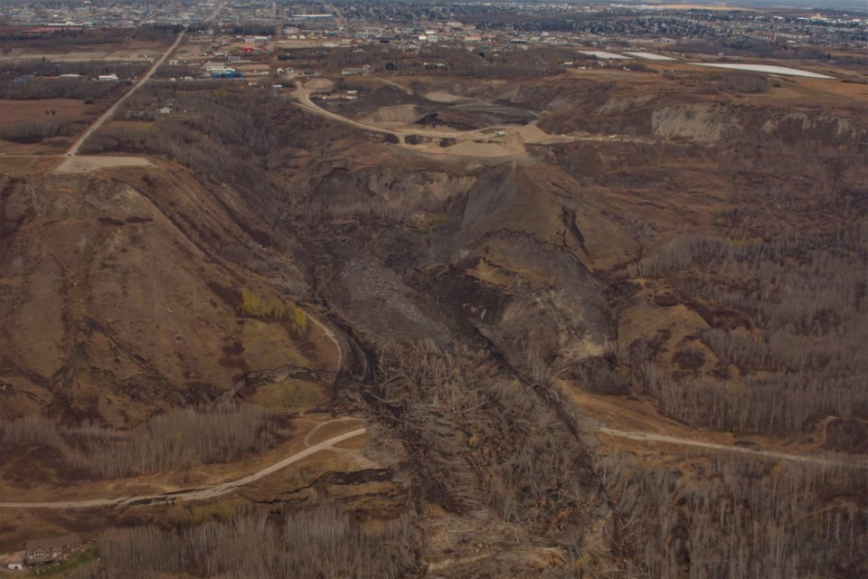 Old Fort landslide, Oct. 9, 2018, showing proximity to gravel pit and the City of Fort St. John.