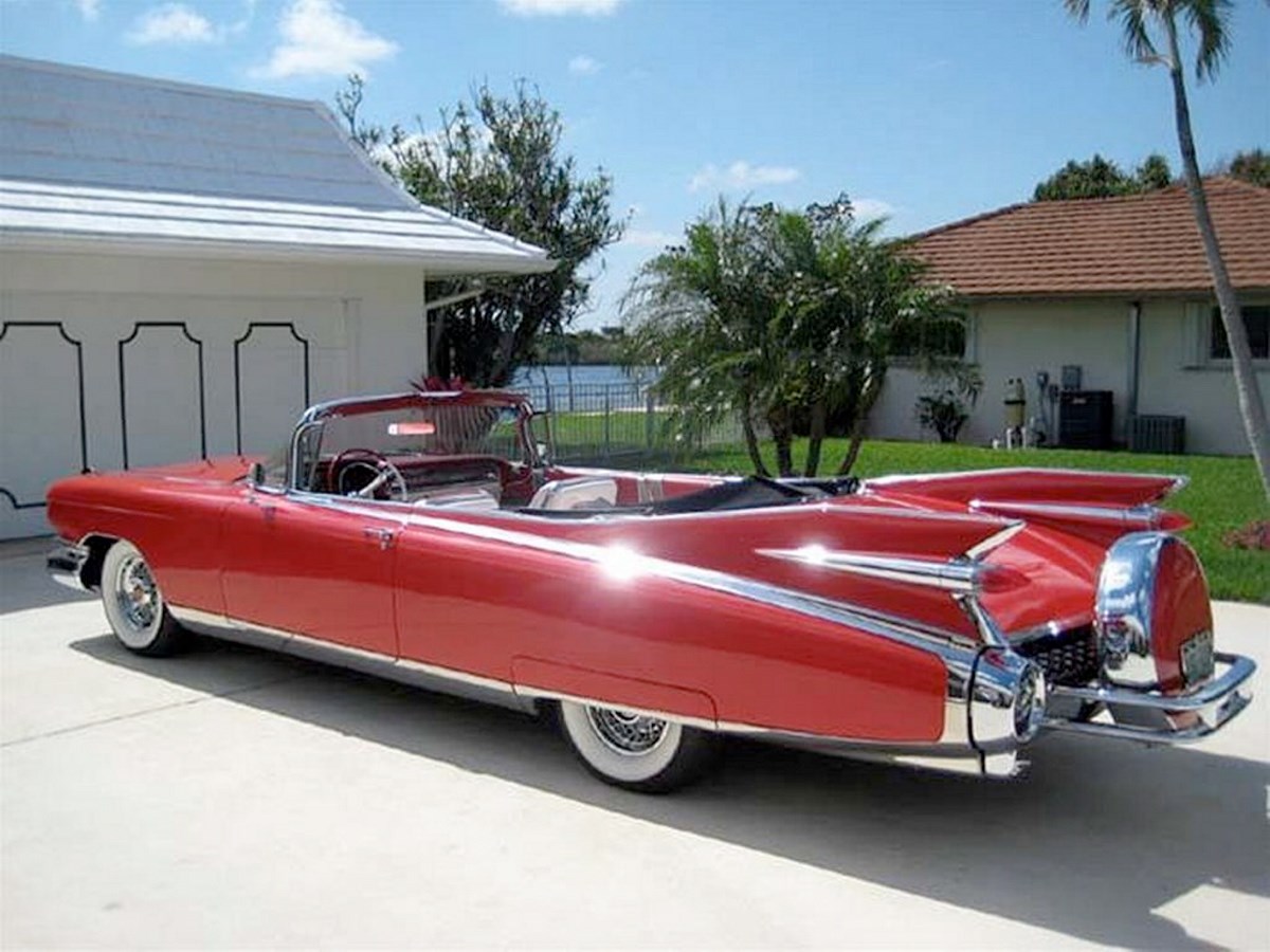 Cadillac Eldorado 2021