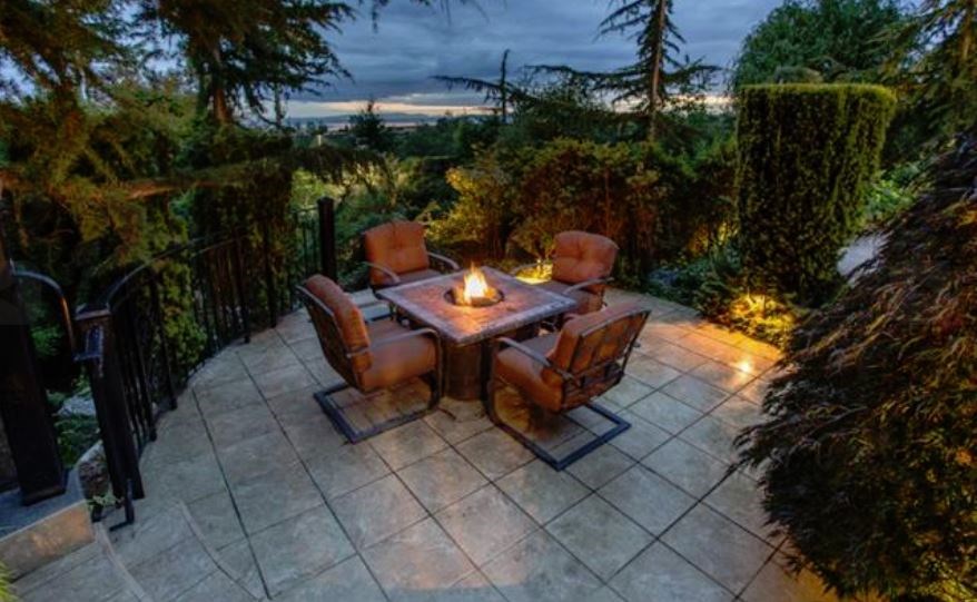 Surrey mansion bowling lanes firepit