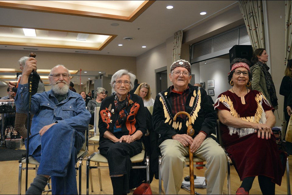 The recipients: Thor Froslev, Chésha7 (Gwen Harry), Kiyowil (Bob Baker), and Humteya (Shirley Toman).