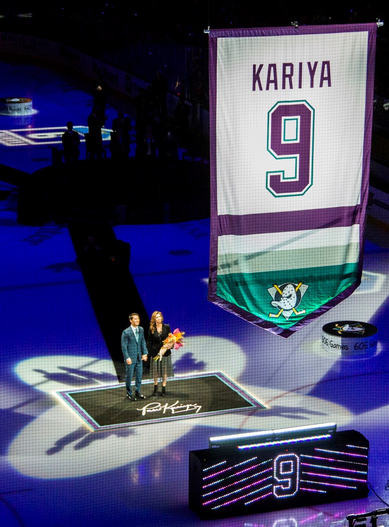 Anaheim Ducks retire Hall of Fame scorer Paul Kariya's No. 9