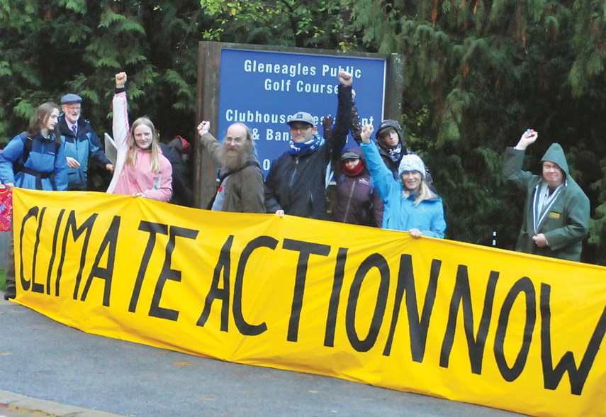 Trudeau enviro protest