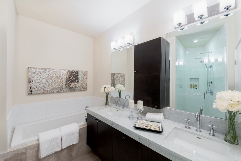 Millionaire Lottery prize home Vancouver condo master bath