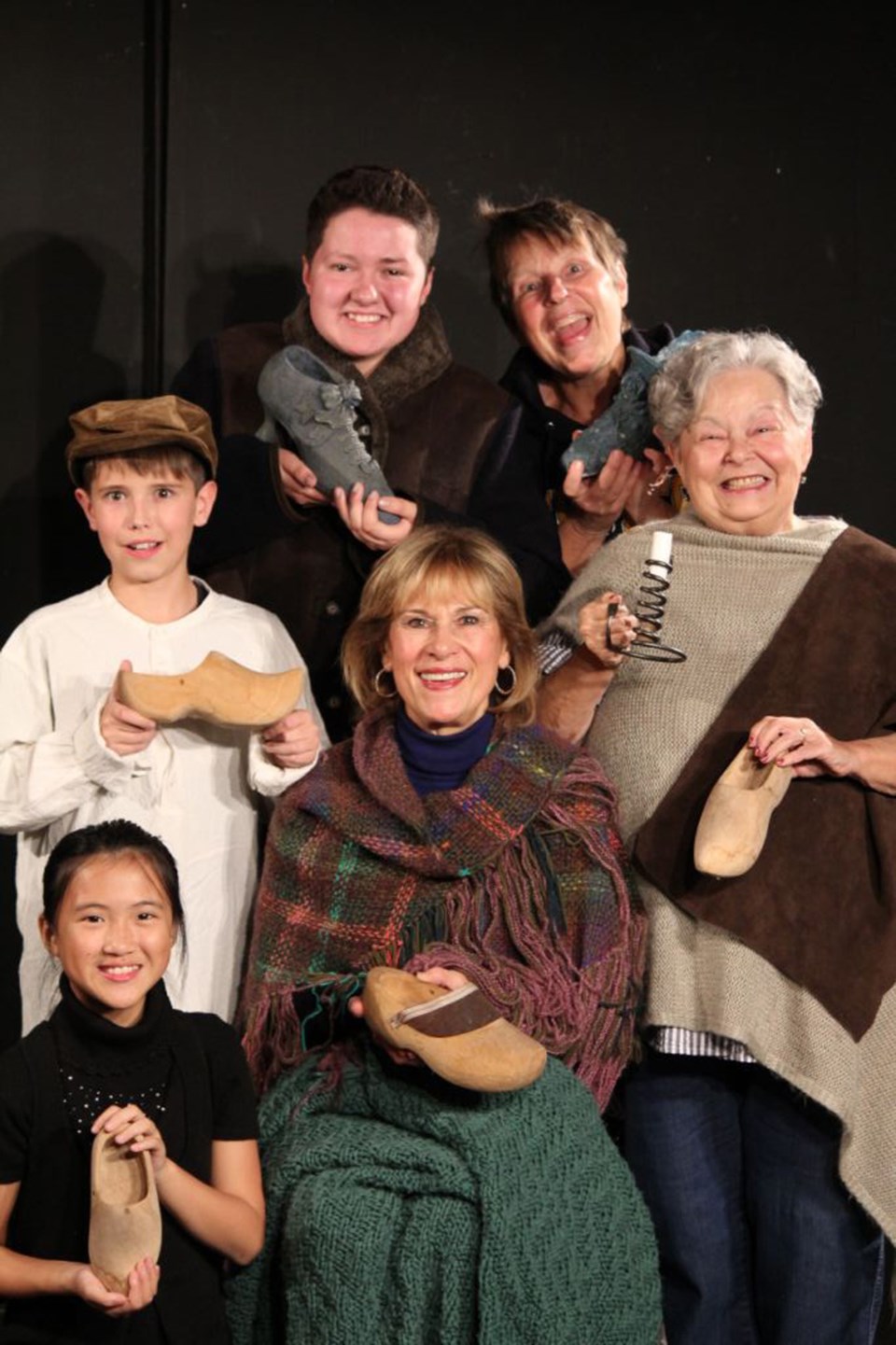 The Shoemaker and the Elves, Forte Theatre