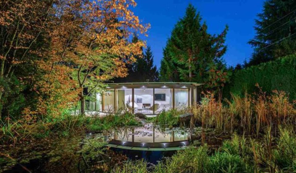 Arthur Erickson Eppich 2 house guest house