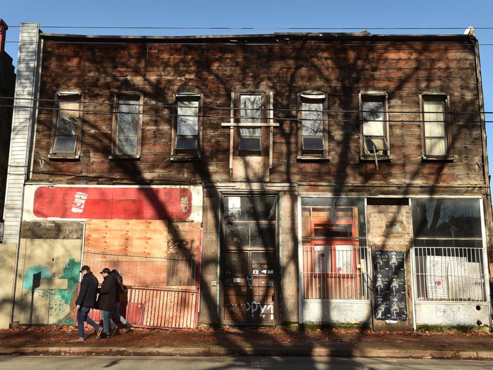 The Ming Sun Building in November 2018. Photo Dan Toulgoet