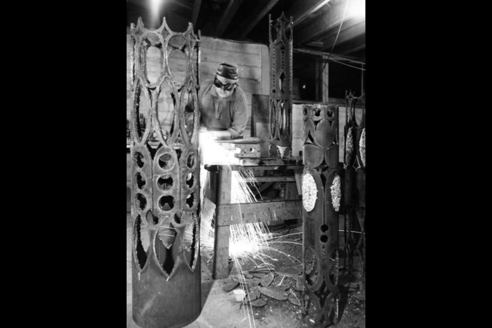 Fred Hollingsworth working in his studio, c. 1960. The architect was interested in every aspect of design.