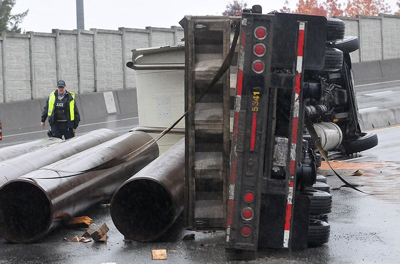 Truck topple