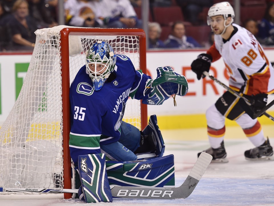 Thatcher Demko in action with the Vancouver Canucks during the 2018-19 preseason.