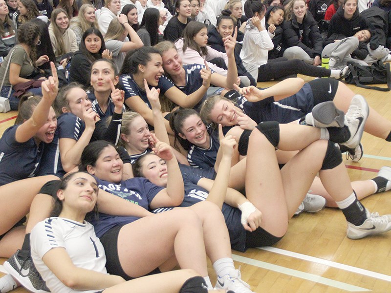 2018 AAA High School Girls BC Volleyball Championship Powell River