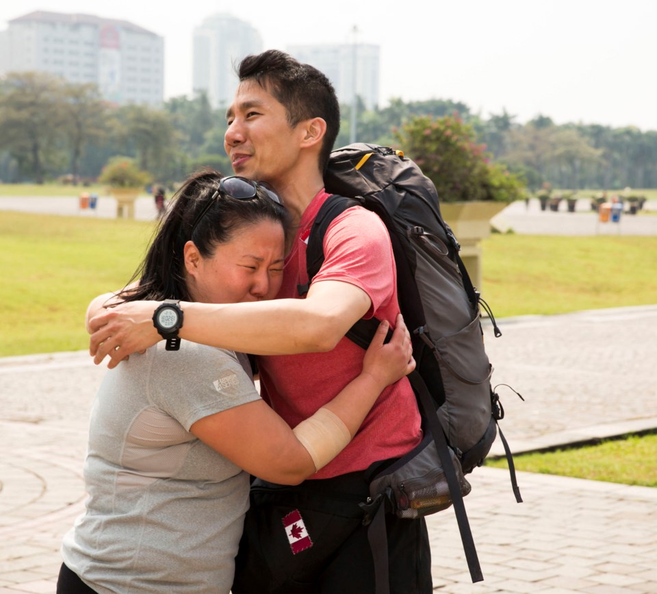 Martina and Phil Seo, Amazing Race Canada