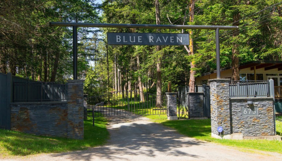 Galiano estate gate