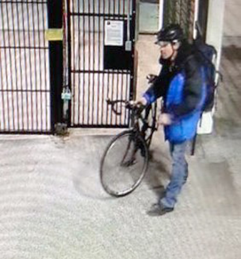 Bike Theft Suspect4006303.jpg