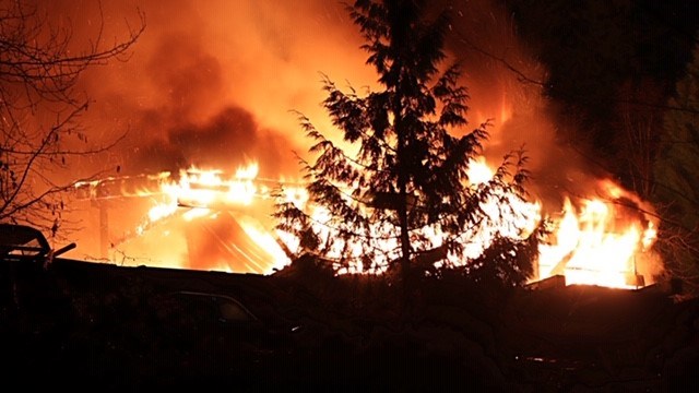 fire, Burnaby Mountain