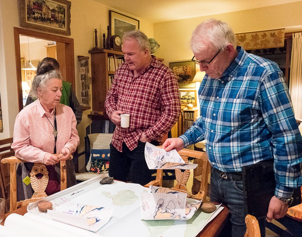 These islanders want to map Bowen's marine neighbourhood_1