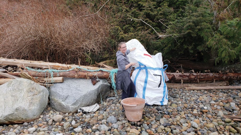 beach cleanup