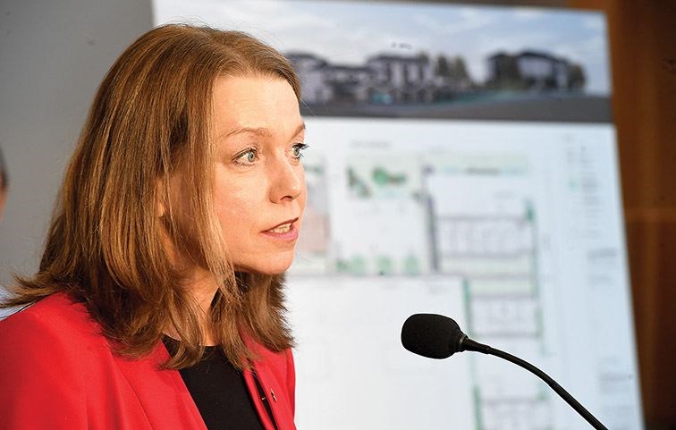 E-Fry--presser.02_212019_21.jpg
