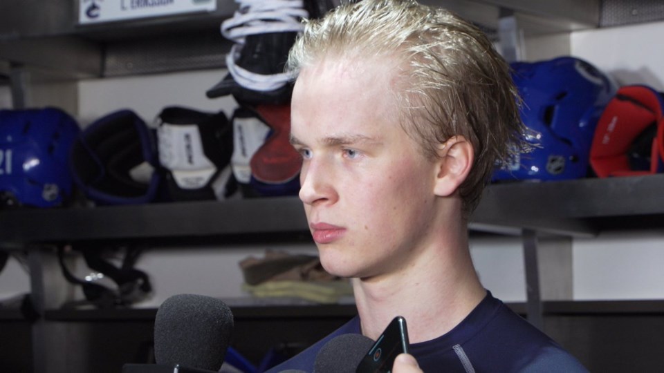 Elias Pettersson media scrum