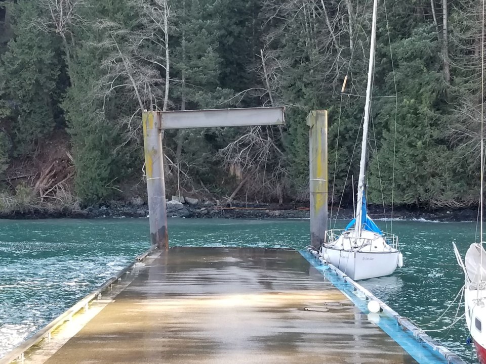 This beam at the end of one of the Government Dock snapped in the waves