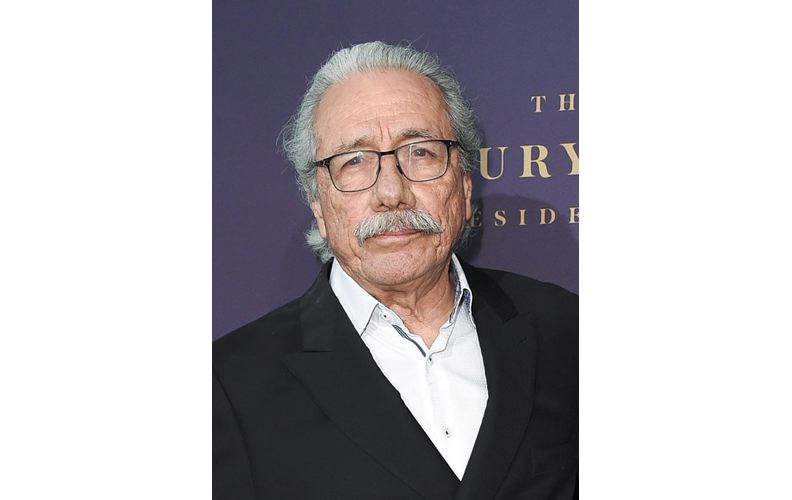 edward-james-olmos--fancon..jpg