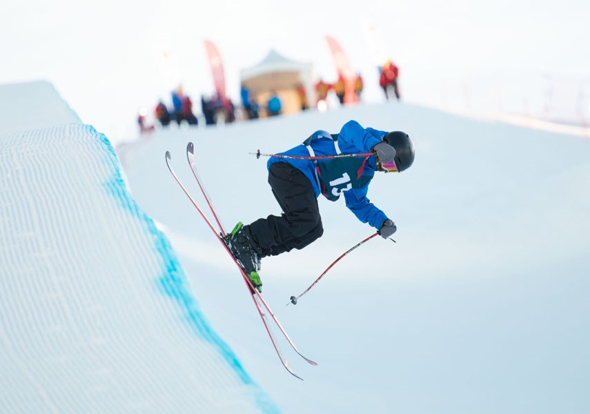 Skye Clarke hits the halfpipe at the Canada Winter Games. photo Kerim Aktug/Canada Winter Games